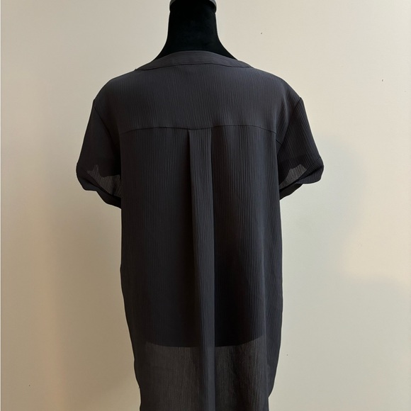 Simply Vera by Vera Wang Short Sleeve Blouse - Picture 2 of 5